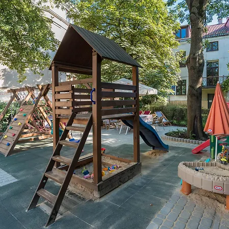 Hotel Niebieski Art & 5*