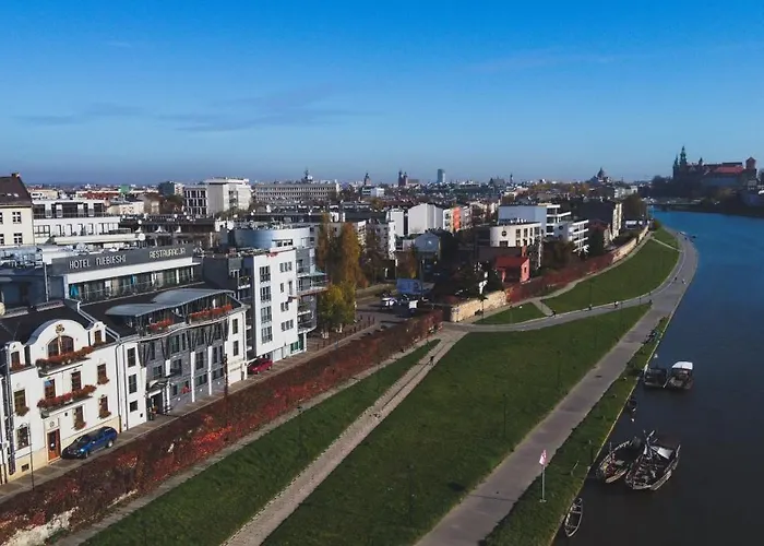 Niebieski Art & 호텔 5*