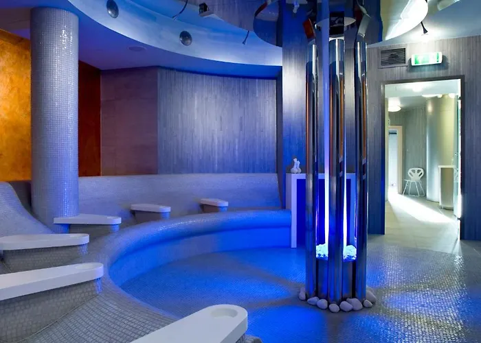 Niebieski Art & 호텔