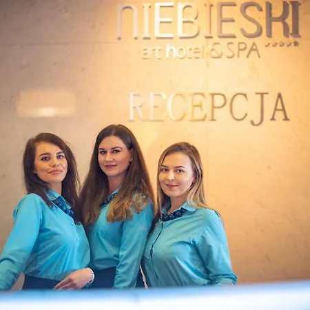 Niebieski Art &