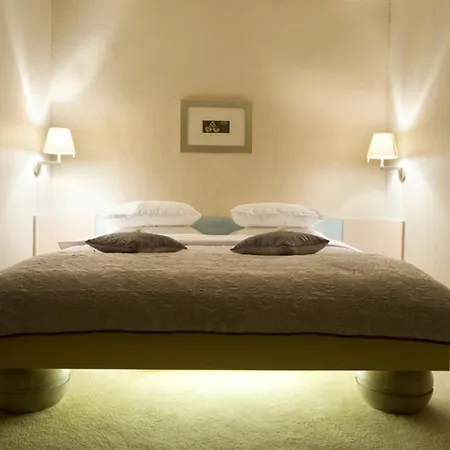 Niebieski Art & Hotel 5*