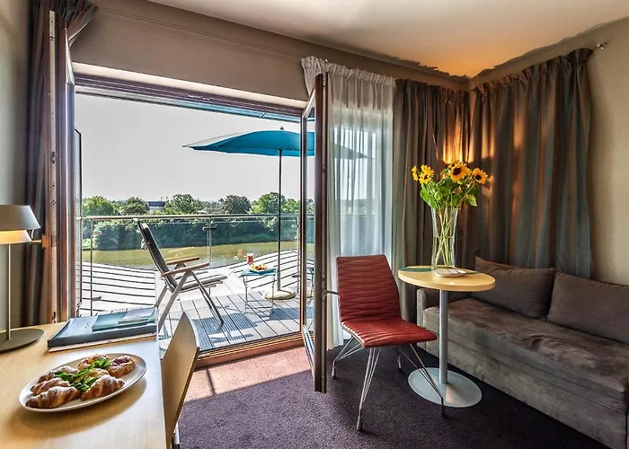 Niebieski Art & Hotel 5*