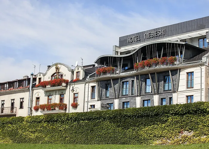 Hotel Niebieski Art & 5*